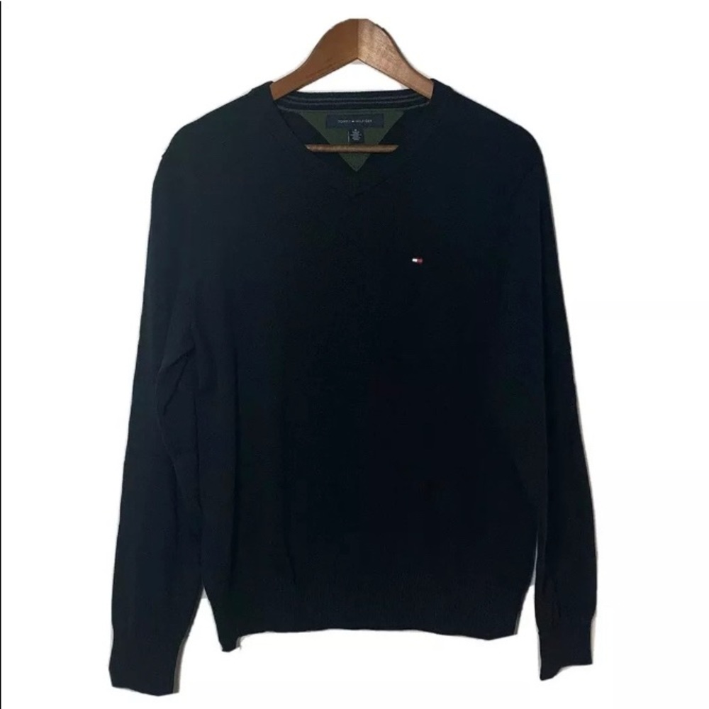 Tommy Hilfiger V-Neck Sweater Size Medium